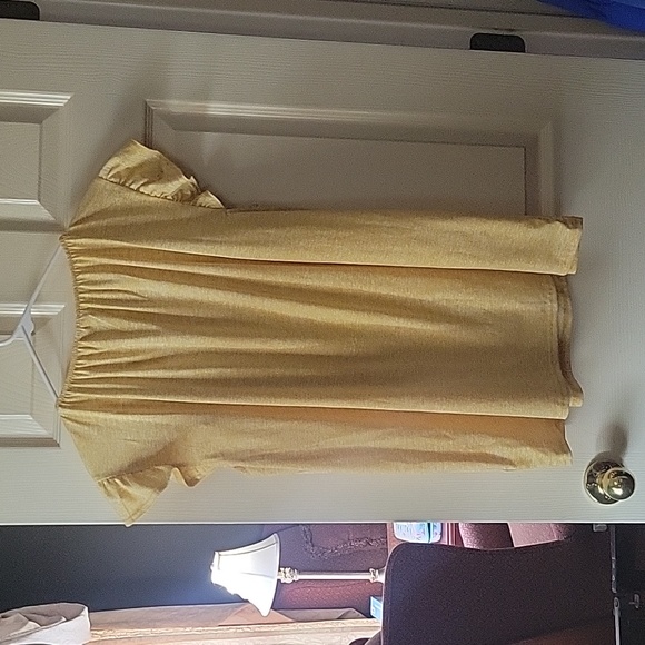 Lularoe top - Picture 3 of 4